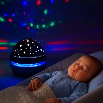 Veilleuse bébé projection plafond crée une ambiance chaleureuse pendant que le bébé dort en sa présence.
