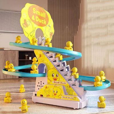 Zoom de près sur le jouet bebe piste canards.