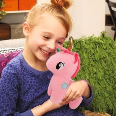 Peluche licorne MagicSoft compagnon magique pour histoires et aventures.