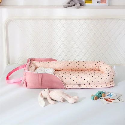 réducteur-de-lit-bébé-chaleureux
