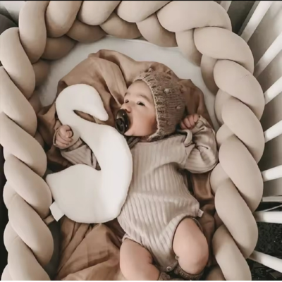 tour-de-lit-bebe-beige-douillet